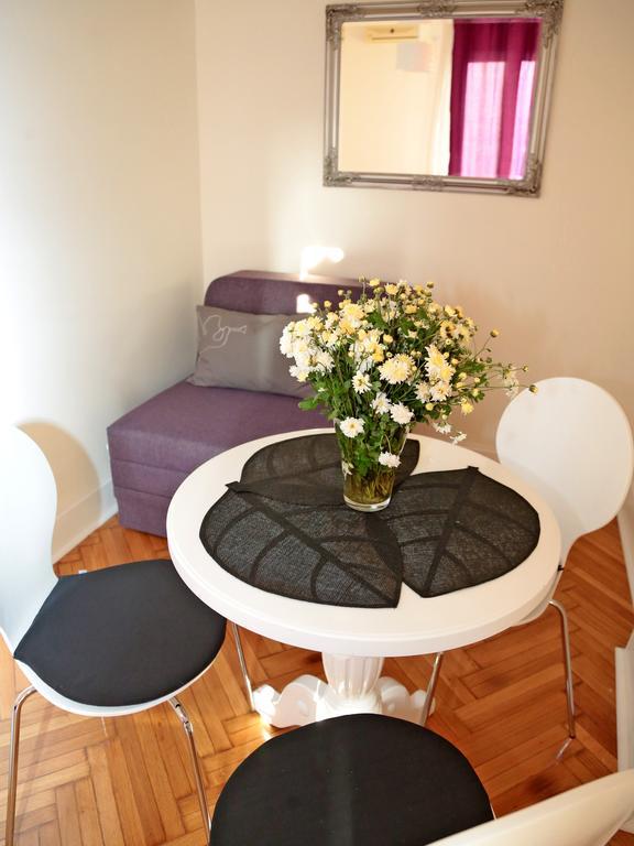 Apartment Central Belgrad Rum bild