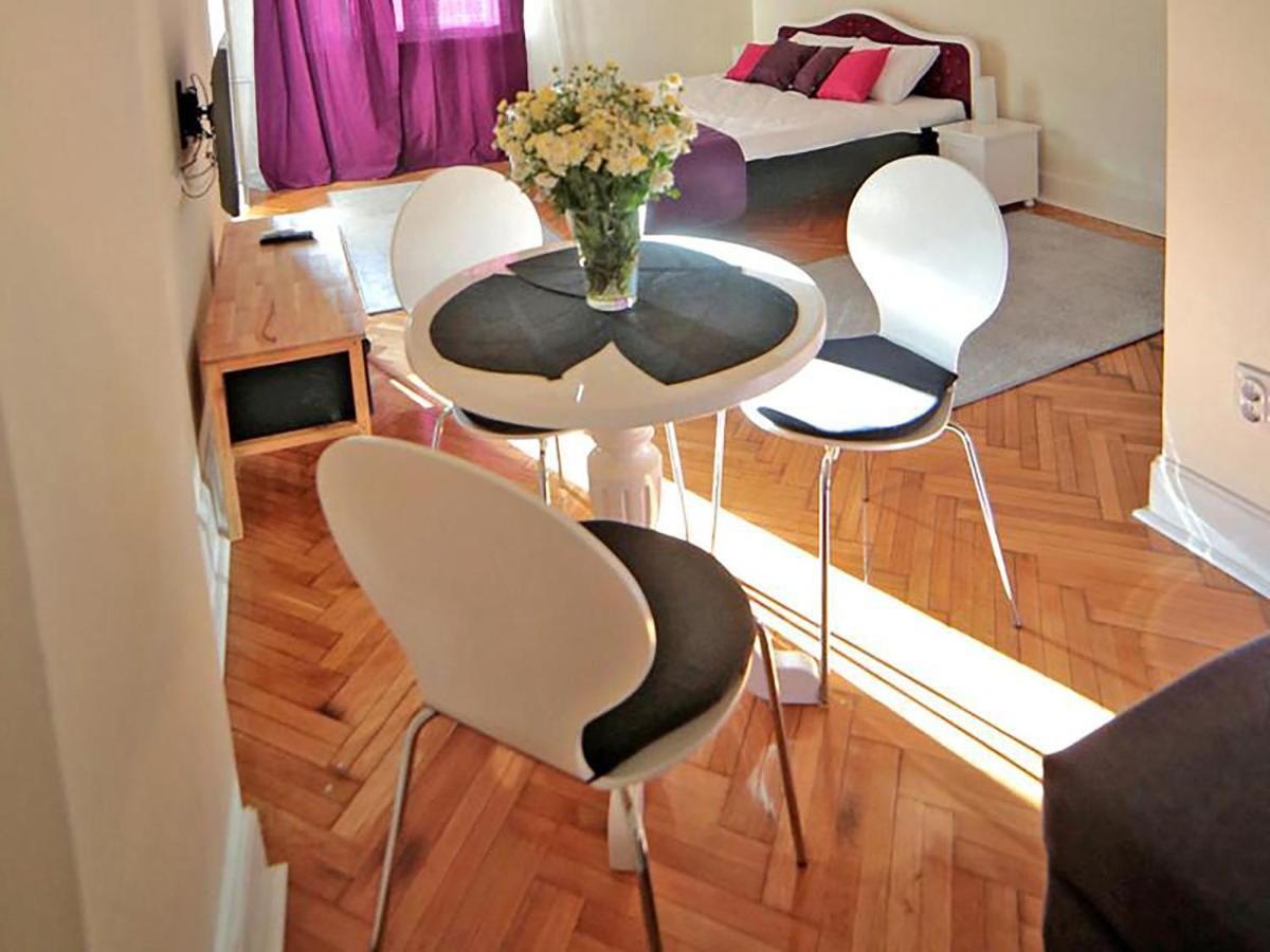 Apartment Central Belgrad Exteriör bild